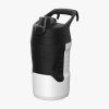 UA70890 90002 PlaymakerSqueeze Jug Jr 950 ml White 01
